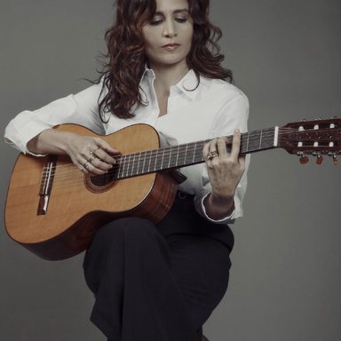 Chiara Civello photo 36