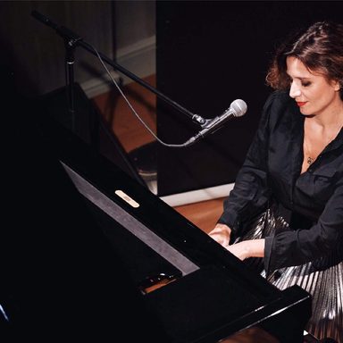 Chiara Civello photo 29