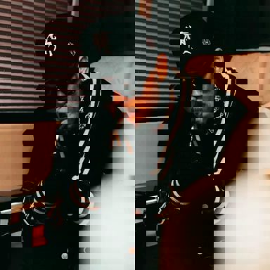 Chris Brown photo 12