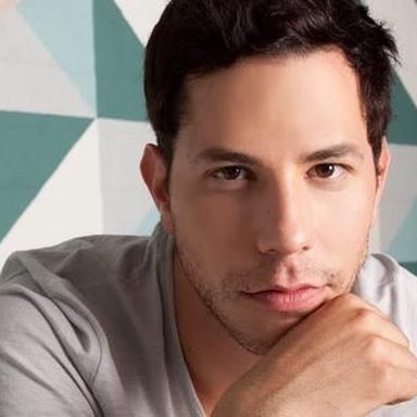 Christian Chávez photo 20