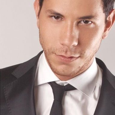 Christian Chávez photo 18