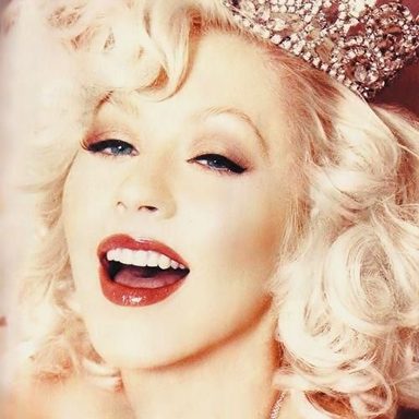 Christina Aguilera photo 88