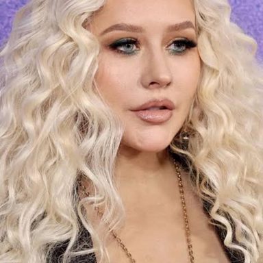 Christina Aguilera photo 46