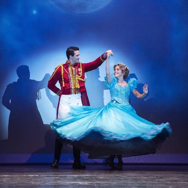 Cinderella: O Musical da Broadway