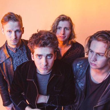 Circa Waves