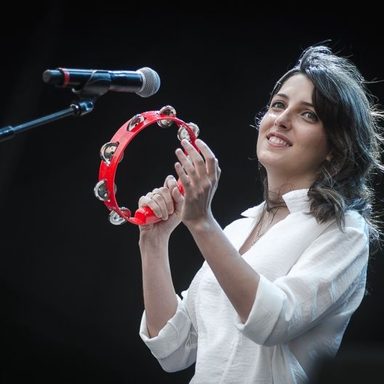 Clarice Falcão photo 37