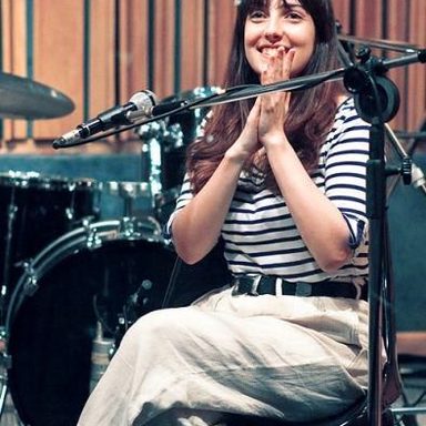 Clarice Falcão photo 17