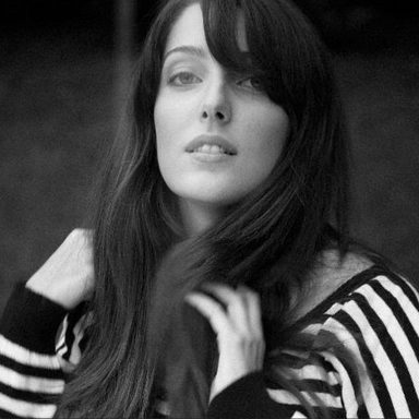 Clarice Falcão photo 43
