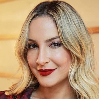 Claudia Leitte photo 32