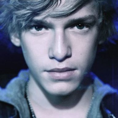 Cody Simpson photo 78