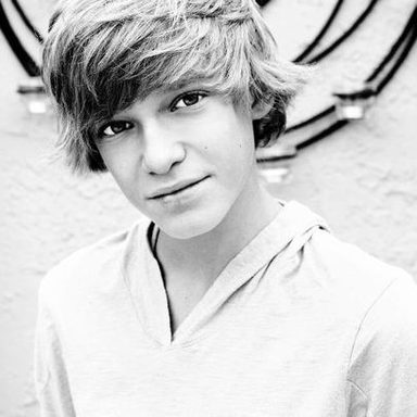 Cody Simpson photo 145