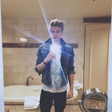 Cody Simpson photo 35