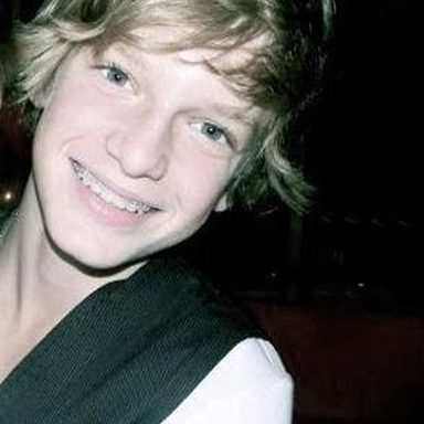 Cody Simpson photo 115