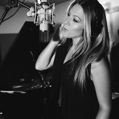 Colbie Caillat photo 64