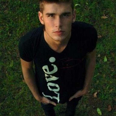 Colton Dixon