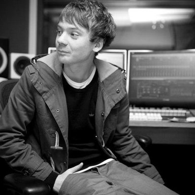 Conor Maynard photo 11