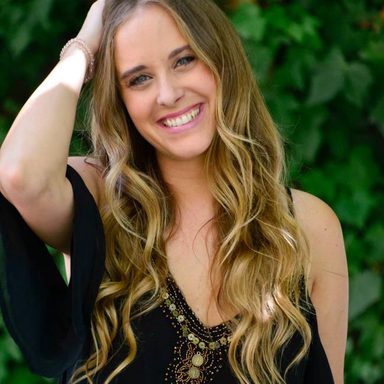 Consuelo Schuster