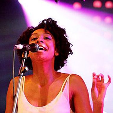 Corinne Bailey Rae photo 35