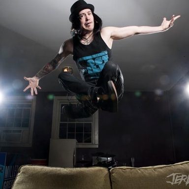 Craig Mabbitt photo 9