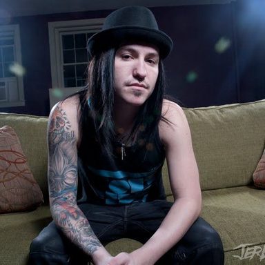Craig Mabbitt photo 10