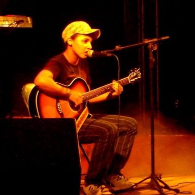 Cris Chaves