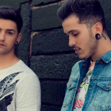 Critika & Saik