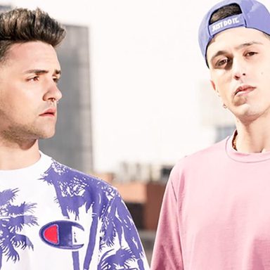 Critika & Saik