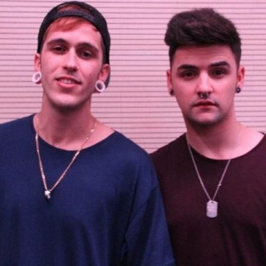 Critika & Saik