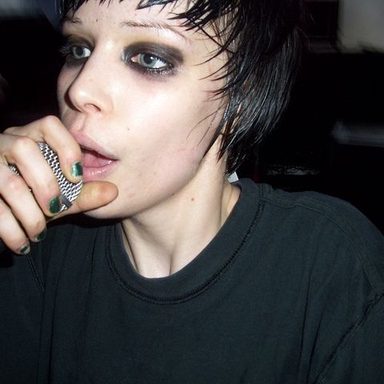 Crystal Castles photo 15