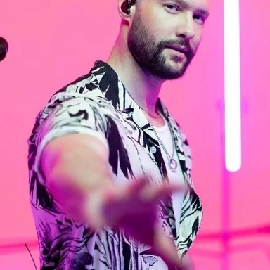 Calum Scott photo 18