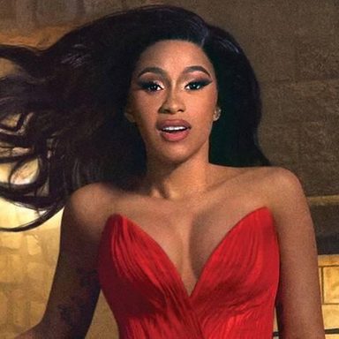 Cardi B photo 26