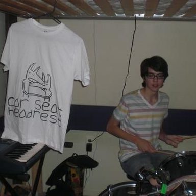 Car Seat Headrest photo 9