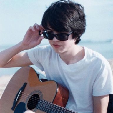 Car Seat Headrest photo 10