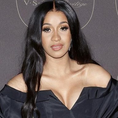 Cardi B photo 36