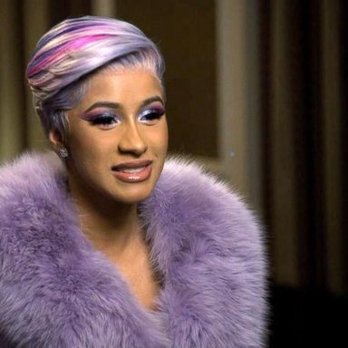 Cardi B photo 29