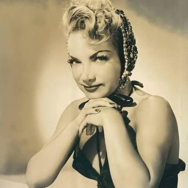 Carmen Miranda photo 29