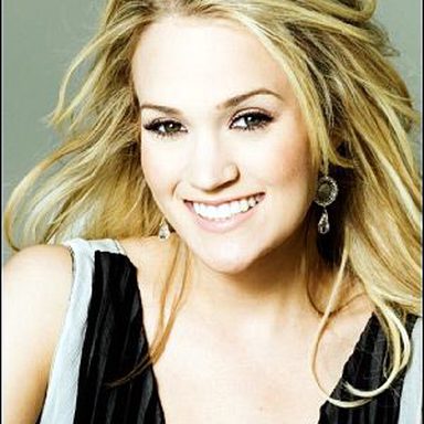 Carrie Underwood photo 96
