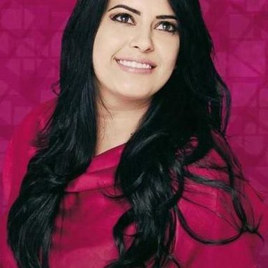 Célia Sakamoto photo 32