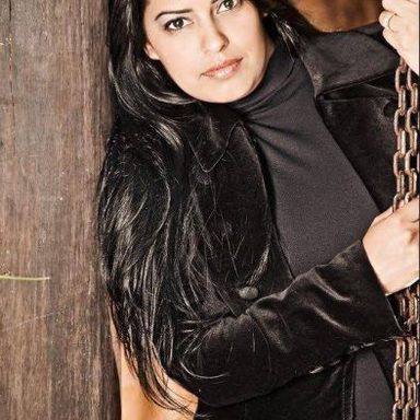 Célia Sakamoto photo 41