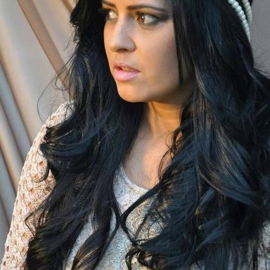 Célia Sakamoto photo 11