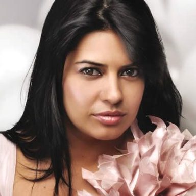 Célia Sakamoto photo 50