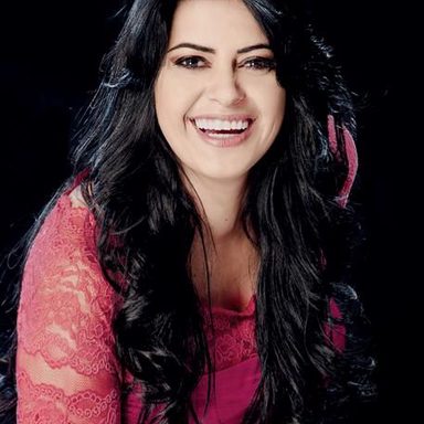 Célia Sakamoto photo 23