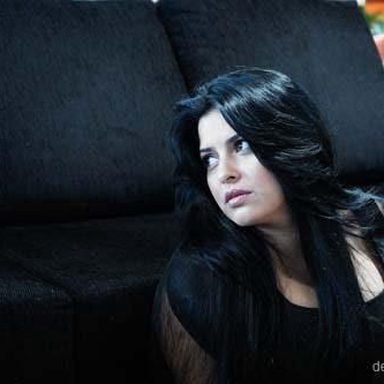 Célia Sakamoto photo 25