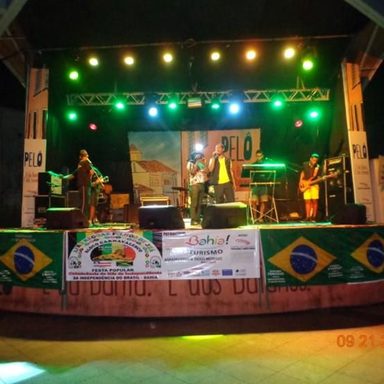 Comando Roots Reggae Show