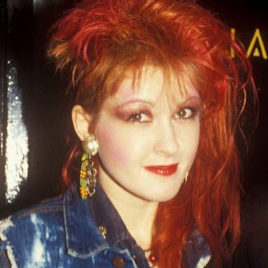 Cyndi Lauper photo 30