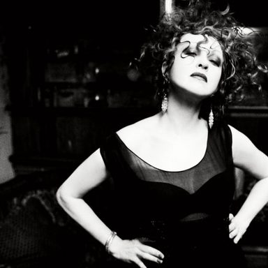 Cyndi Lauper photo 48