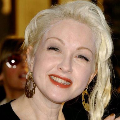 Cyndi Lauper photo 15