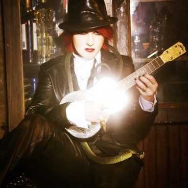 Cyndi Lauper photo 46