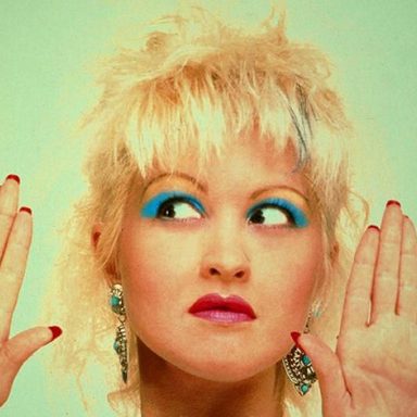 Cyndi Lauper photo 27