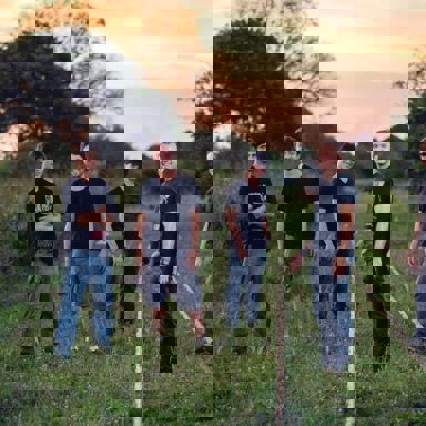 Dagata & Os Aluízios